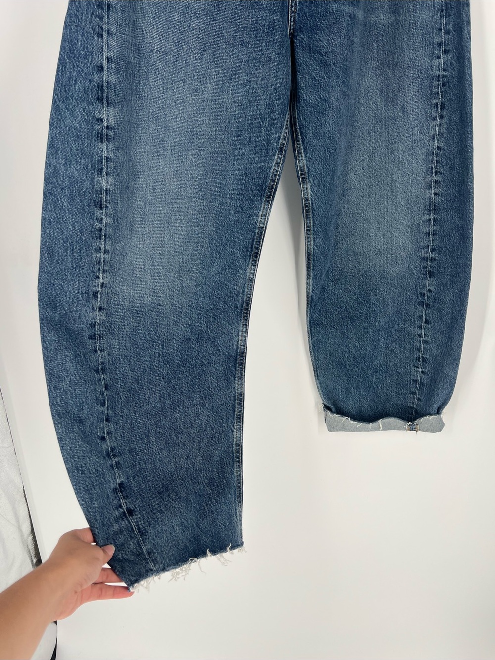 Agolde Luna Pieced Dark Wash Horseshoe Barrel Denim Jeans in Control 33 NWT - Picture 4 of 11